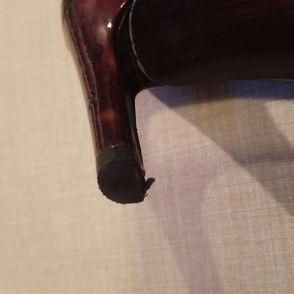 Stuart Weitzman Tortoise Shell Heels - Picture 13 of 15